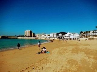 cadiz beach la caleta